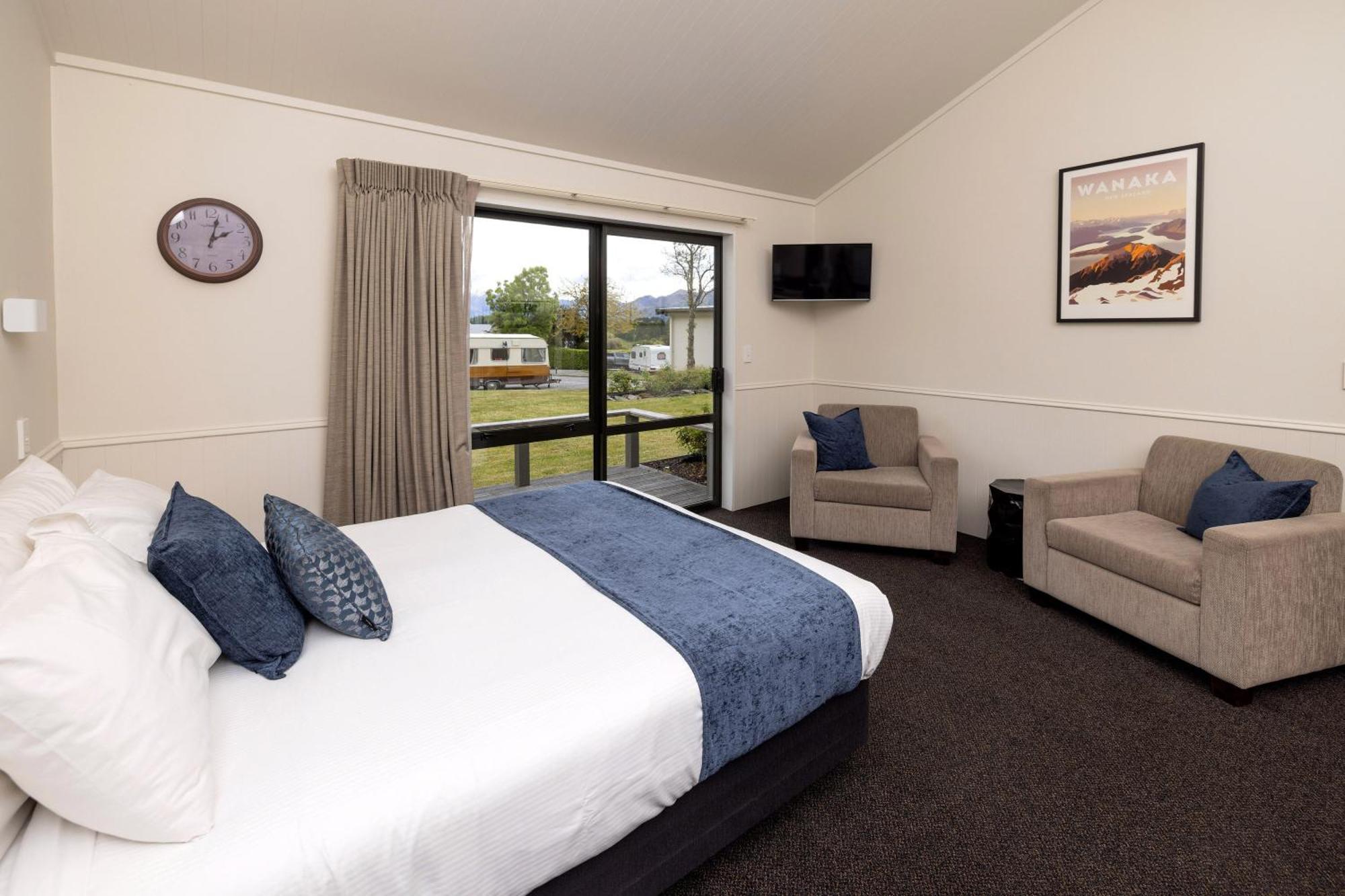 Wanaka Top 10 Holiday Park ภายนอก รูปภาพ