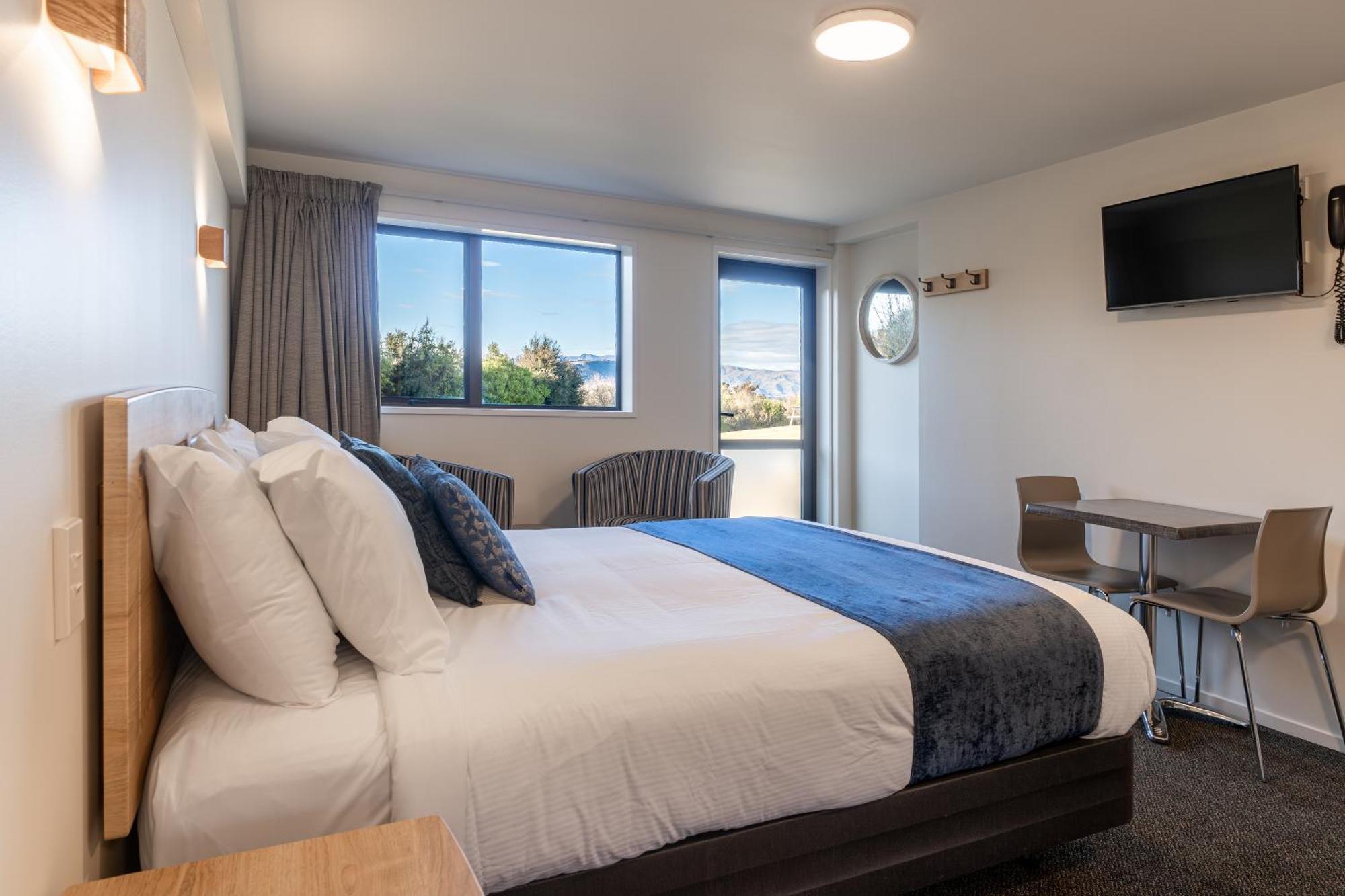 Wanaka Top 10 Holiday Park ภายนอก รูปภาพ
